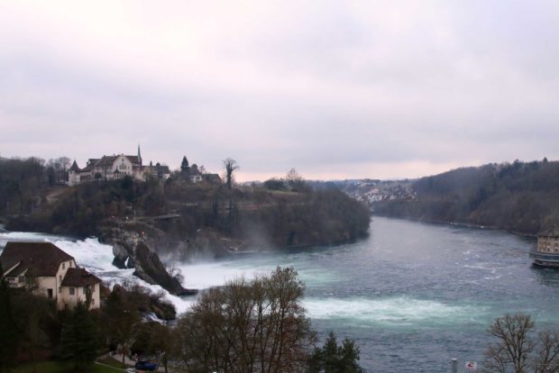 Grand Tour of Switzerland: der Rheinfall bei Schaffhausen 